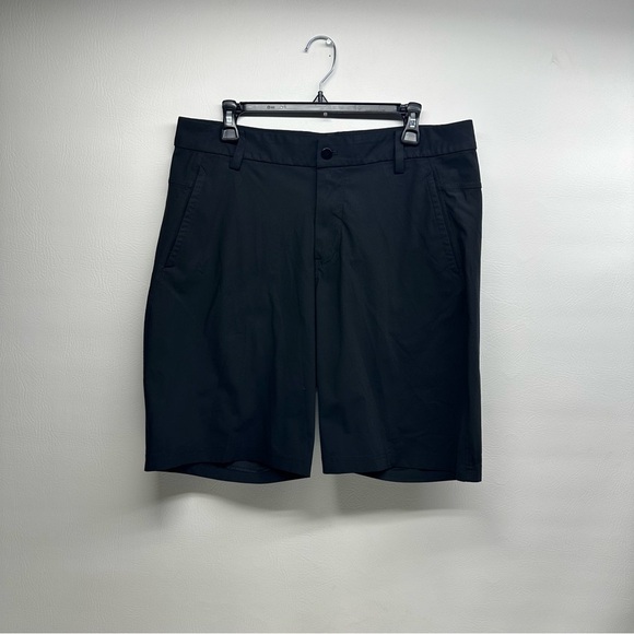 LULULEMON MENS ABC CLASSIC SHORTS Men's black SIZE 38 - Picture 2 of 8